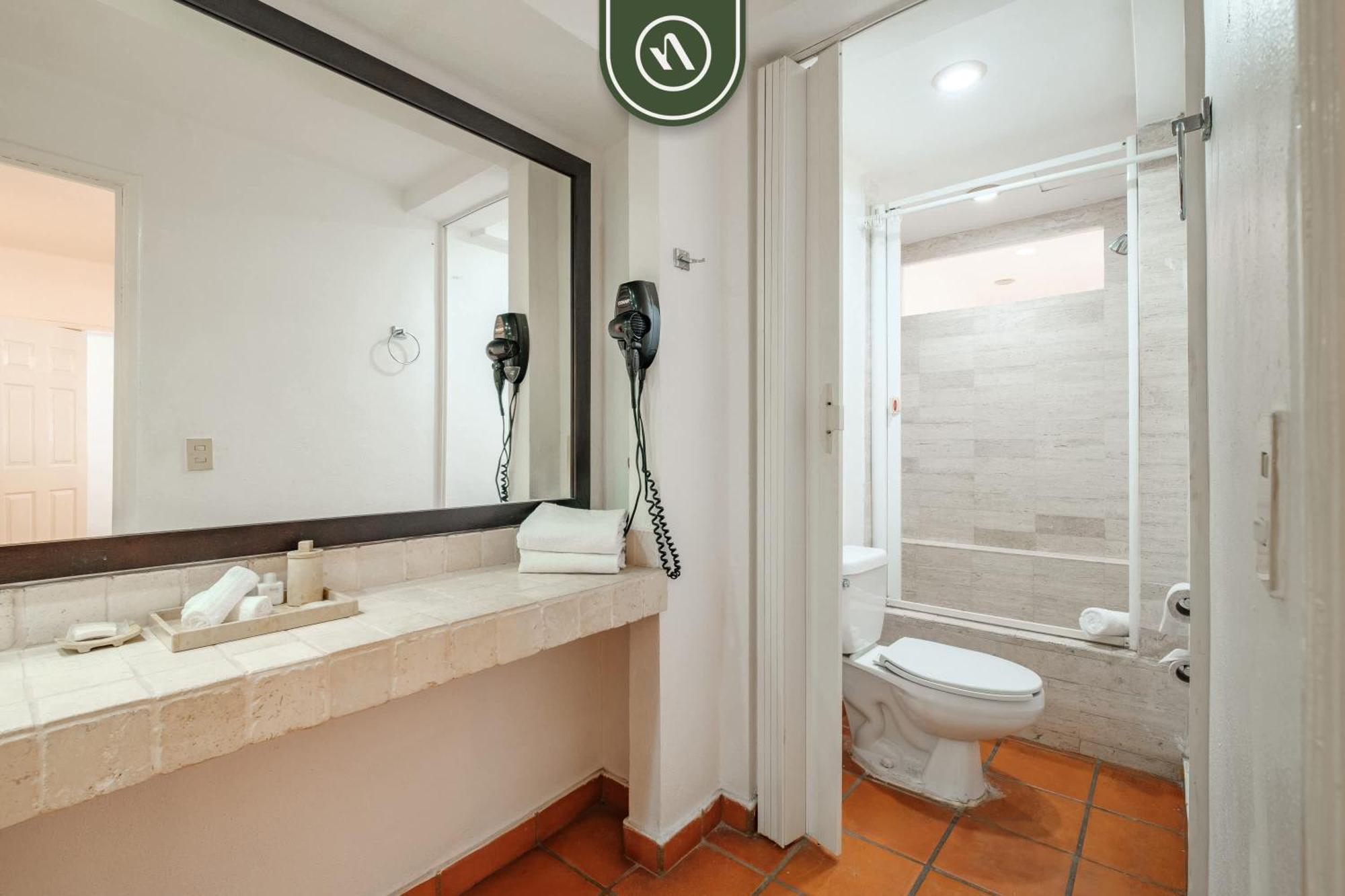 Amazing 2 Bedroom Condo - Private Terrace - Pool Puerto Vallarta Exterior photo