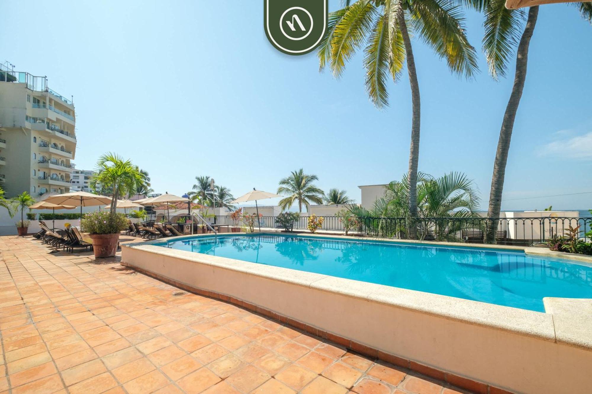 Amazing 2 Bedroom Condo - Private Terrace - Pool Puerto Vallarta Exterior photo