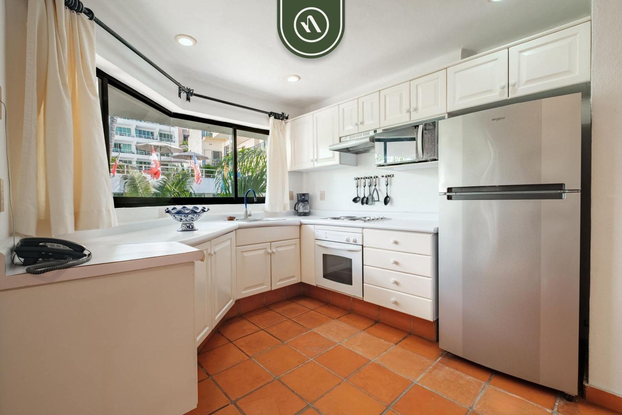 Amazing 2 Bedroom Condo - Private Terrace - Pool Puerto Vallarta Exterior photo